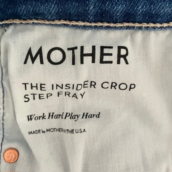 MOTHER The Insider Crop Step Fray Jeans - Size 26 - Picture 8 of 11